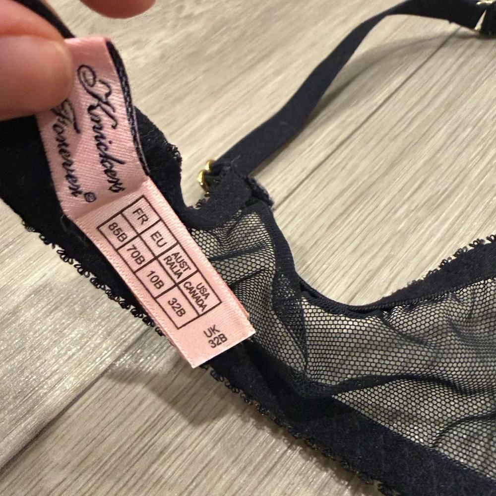 Agent Provocateur Rosa Plunge Bar in Black. UK32B. Like New. - Picture 6 of 6